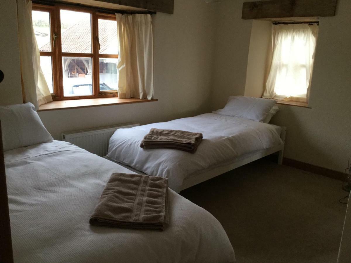 Castle Farm Bed & Breakfast Wedmore Bagian luar foto