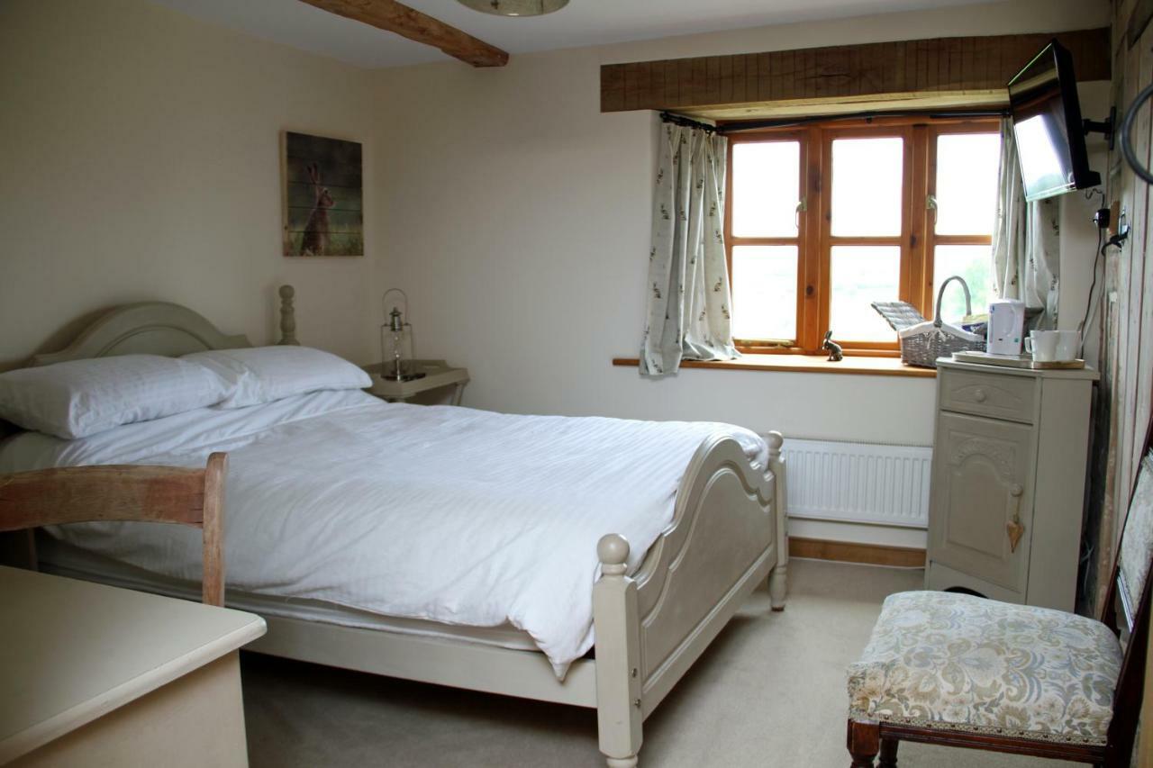Castle Farm Bed & Breakfast Wedmore Bagian luar foto