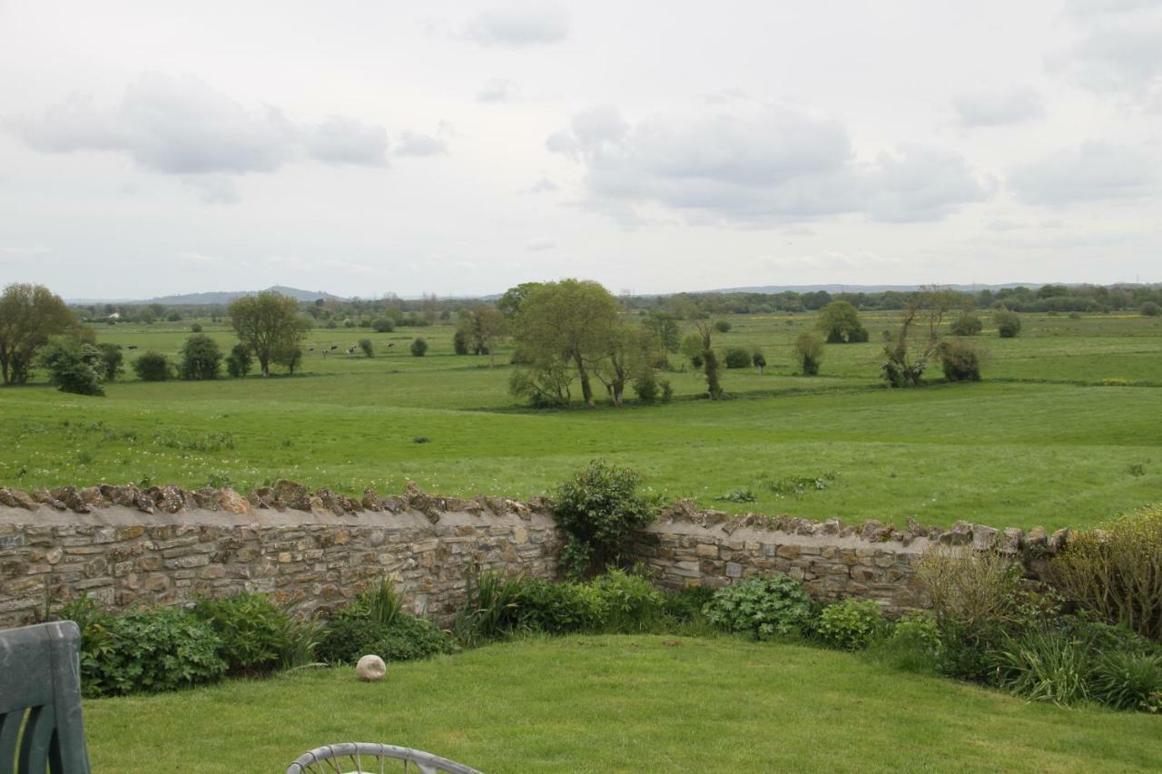 Castle Farm Bed & Breakfast Wedmore Bagian luar foto
